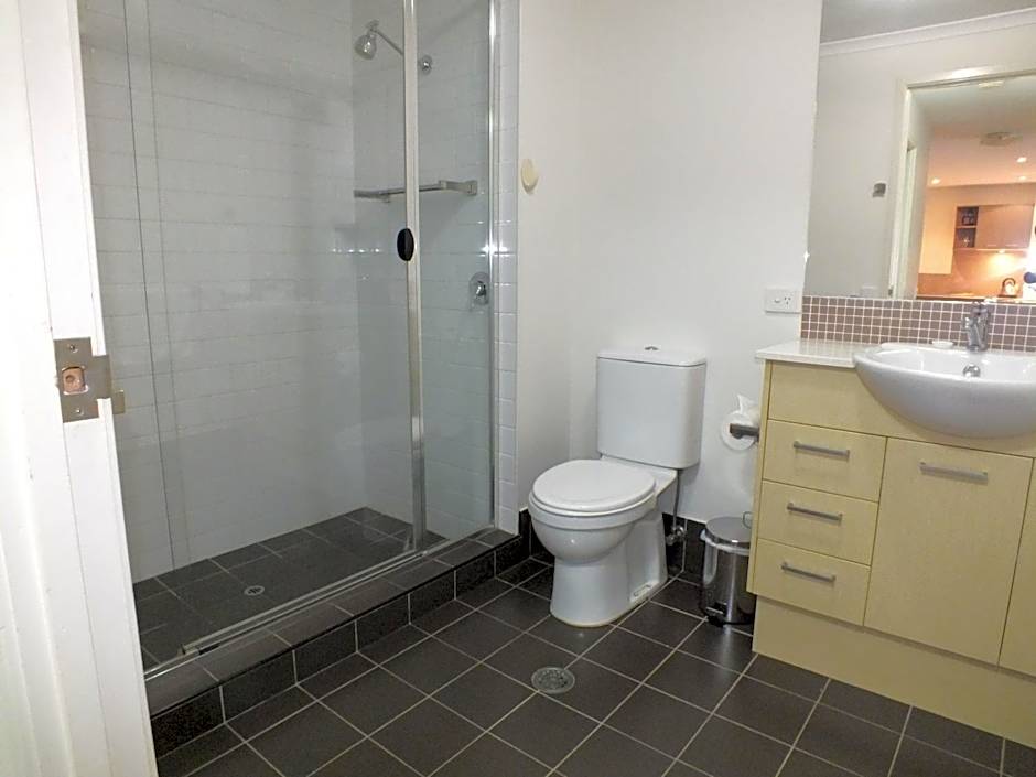 Pacific Marina Apartments