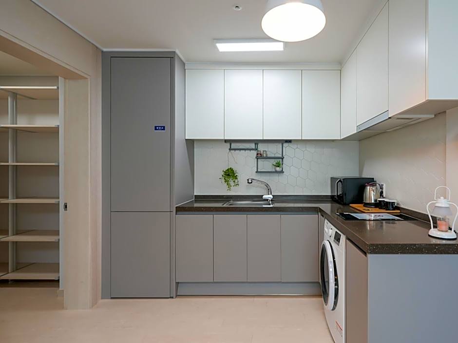 FIRSTCITY HOTEL YEOSU