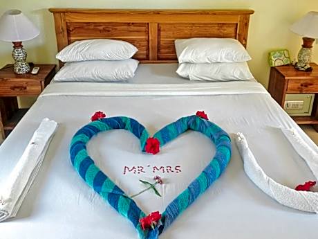 Bungalow Garden view