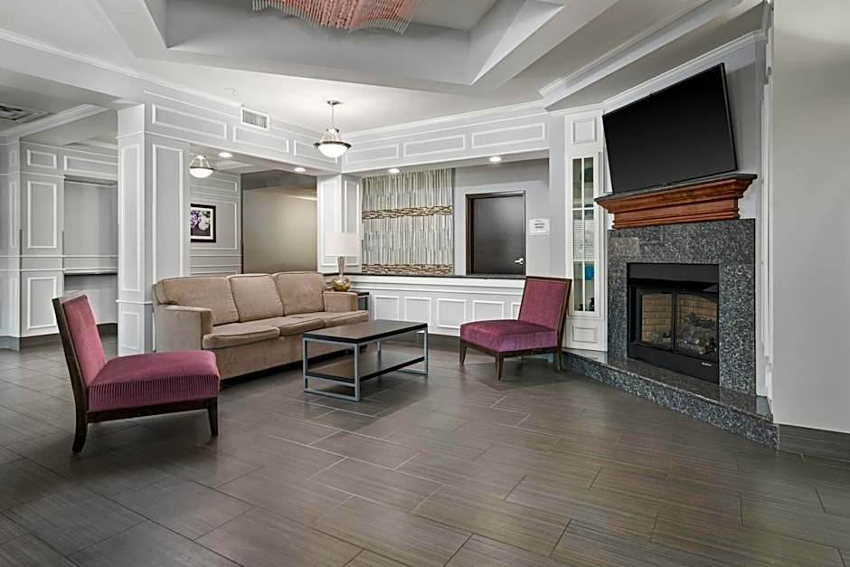 Baymont by Wyndham College Station