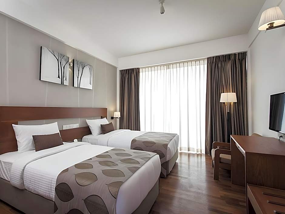 The Ocean Colombo - Guaranteed Sea View Rooms