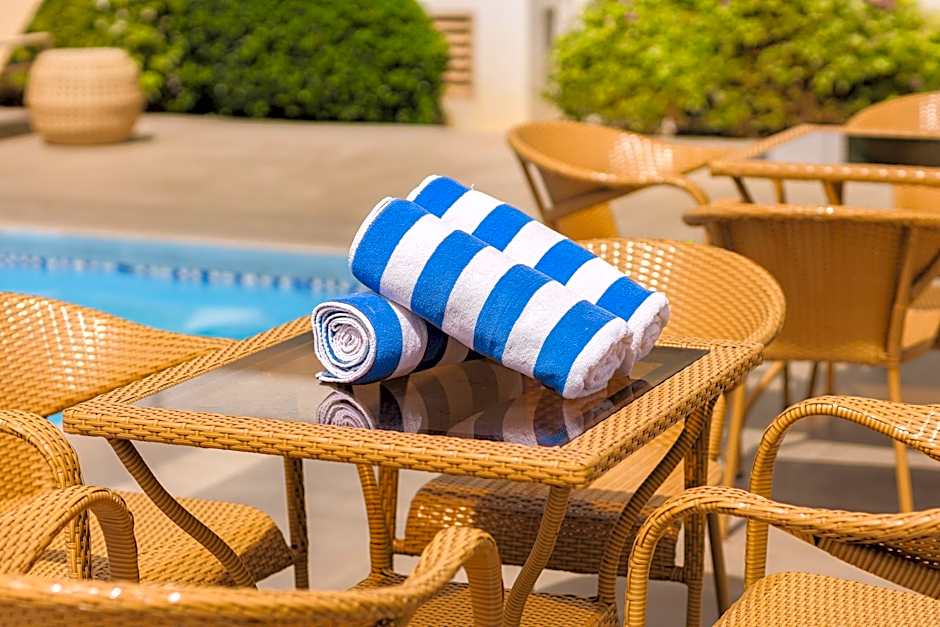 Microtel by Wyndham South Forbes near Nuvali