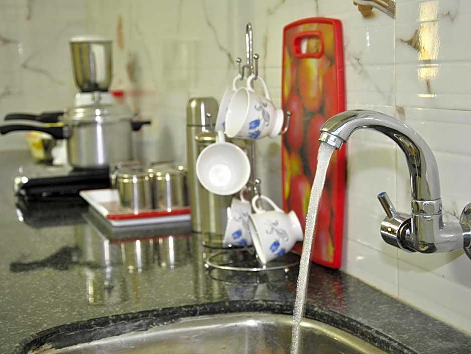 Aditi Comforts Service Apartment