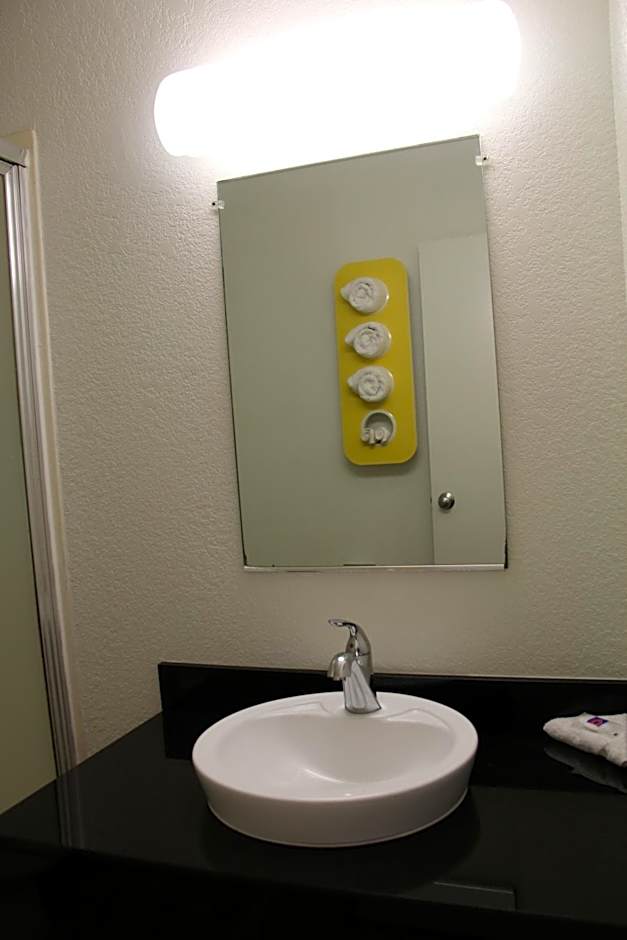 Motel 6-Goodland, KS