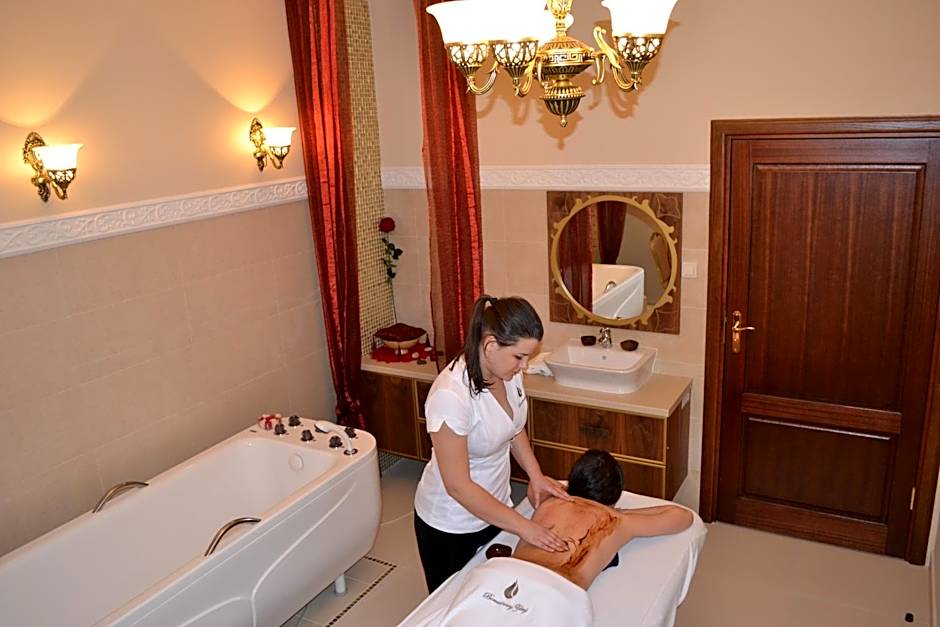 Borowinowy Zdrój Hotel Wellness Spa & Conference