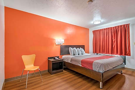 Double Room - Disability Access - Non-Smoking