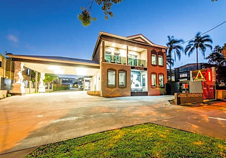 Athena Motel Apartments
