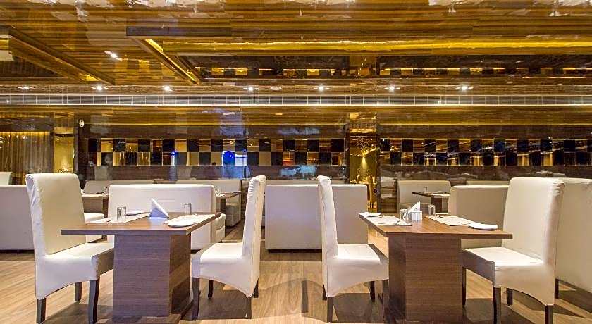 Sree Chandana Hotel by OYO Rooms – Hyderabad, 