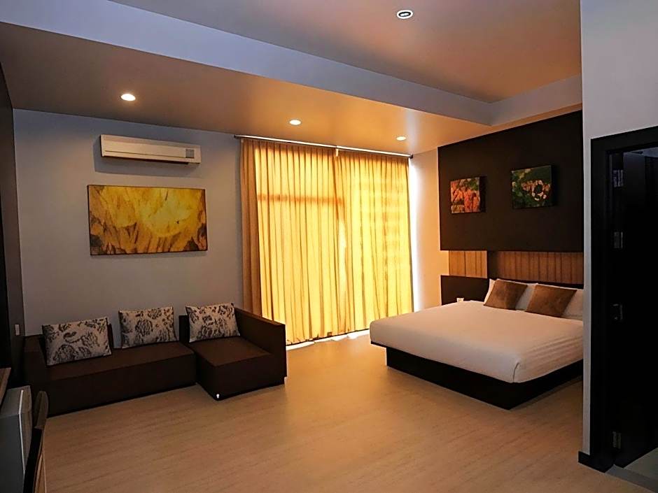 U Style Hotel