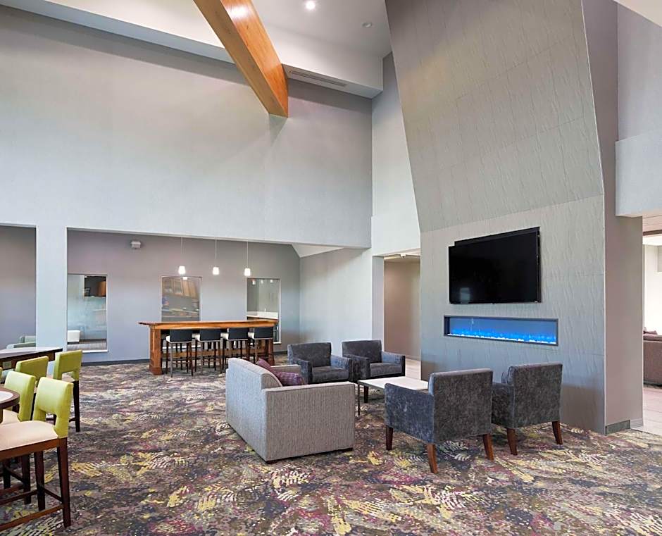Homewood Suites by Hilton Topeka
