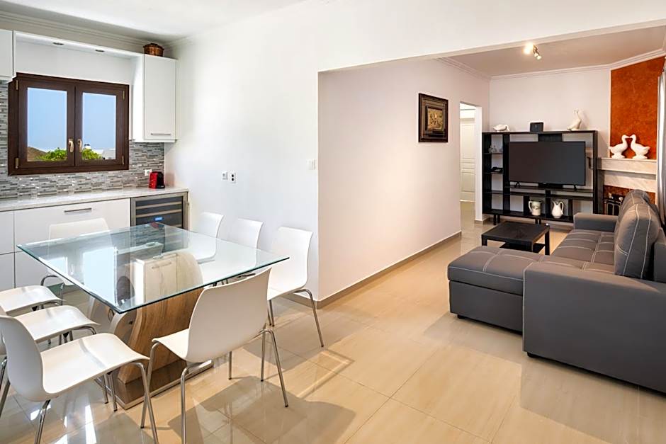 Santorinn Suites Fira