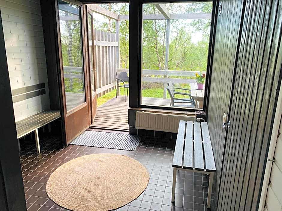 Arctic Raja Inn, next to Norwegian border