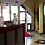 Red Carpet Inn & Suites Northeast Philadelphia