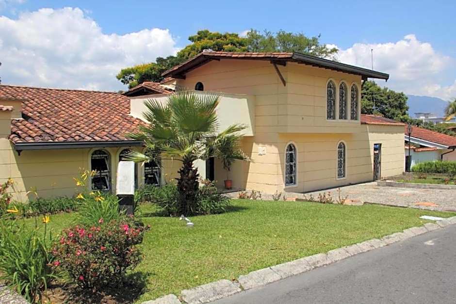 Hotel Portales Del Campestre