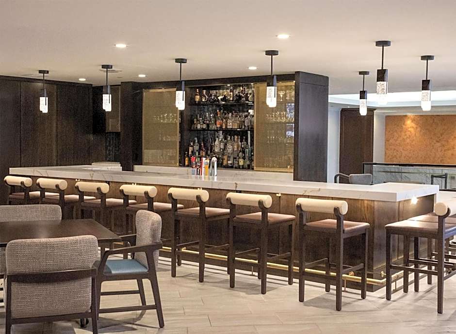 DoubleTree by Hilton - Philadelphia Center City