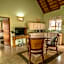 Zebula Golf and Wildlife Estate - Walk of the Eland Pax 12 - Moi Signature Luxury villa