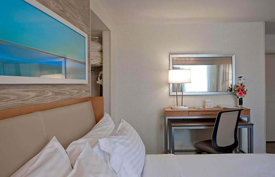 Holiday Inn Washington-Central/White House By IHG