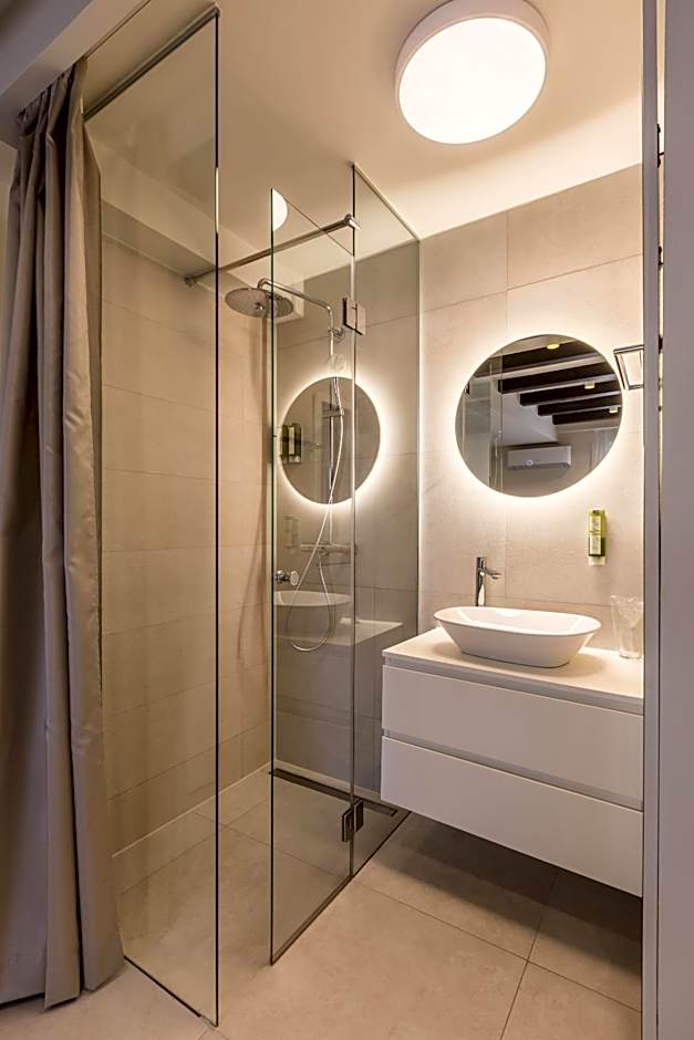 Sperone Hotel
