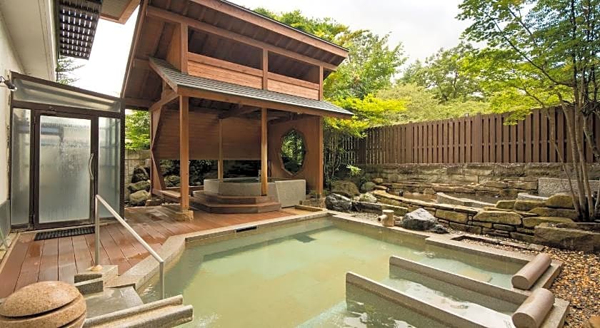 Kusatsu Onsen Hotel Village