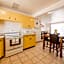 Home Style Apartments - 1 & 3 BR Suites with Full Kitchen