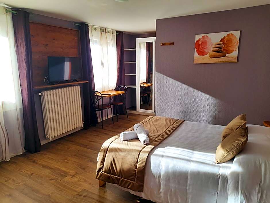 Le Catalan - Hôtel et appartements