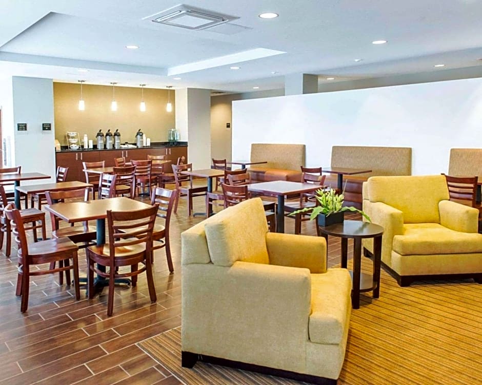Sleep Inn & Suites Defuniak Springs