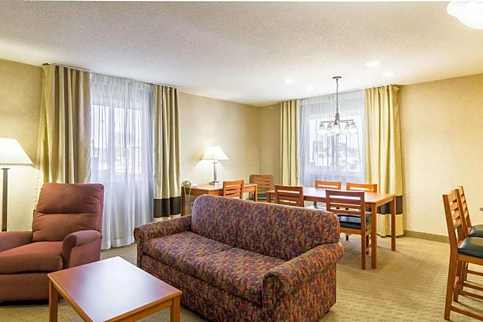 Quality Inn Marshall