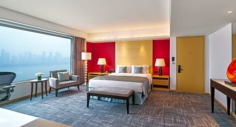 Premier King Room with River View