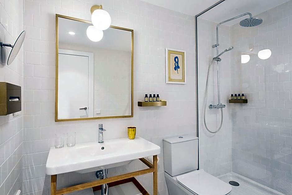 Hotel Midmost by Majestic Hotel Group