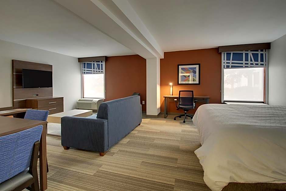 Holiday Inn Express Voorhees - Mt. Laurel By IHG