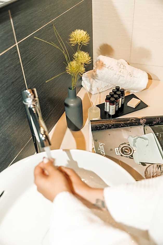 Villa Di Mare Seaside Suites