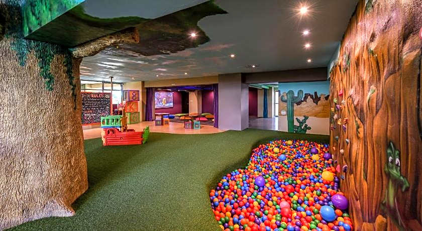 Generations Riviera Maya Family Resort - Catamaran, Aqua Nick & More Inclusive 