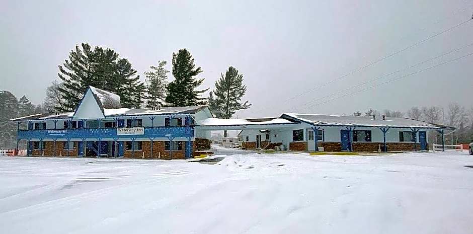 Waterway Inn