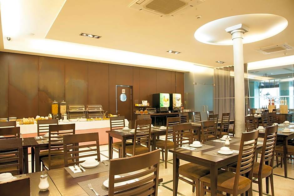 TURIM Restauradores Hotel