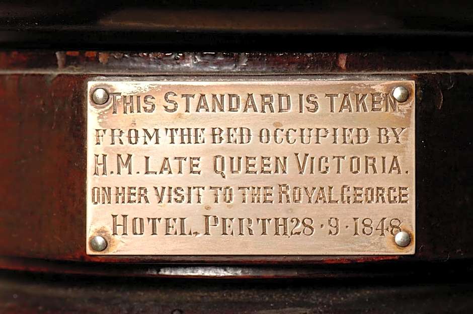 The Royal George Hotel