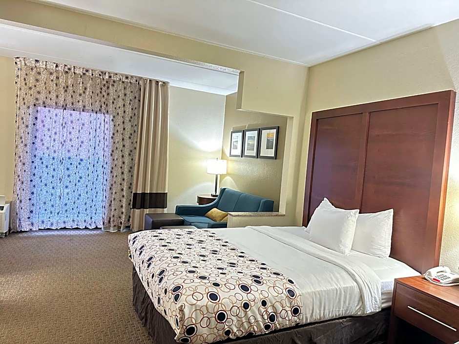 Vista Suites Near Island and Leconte Convention Center