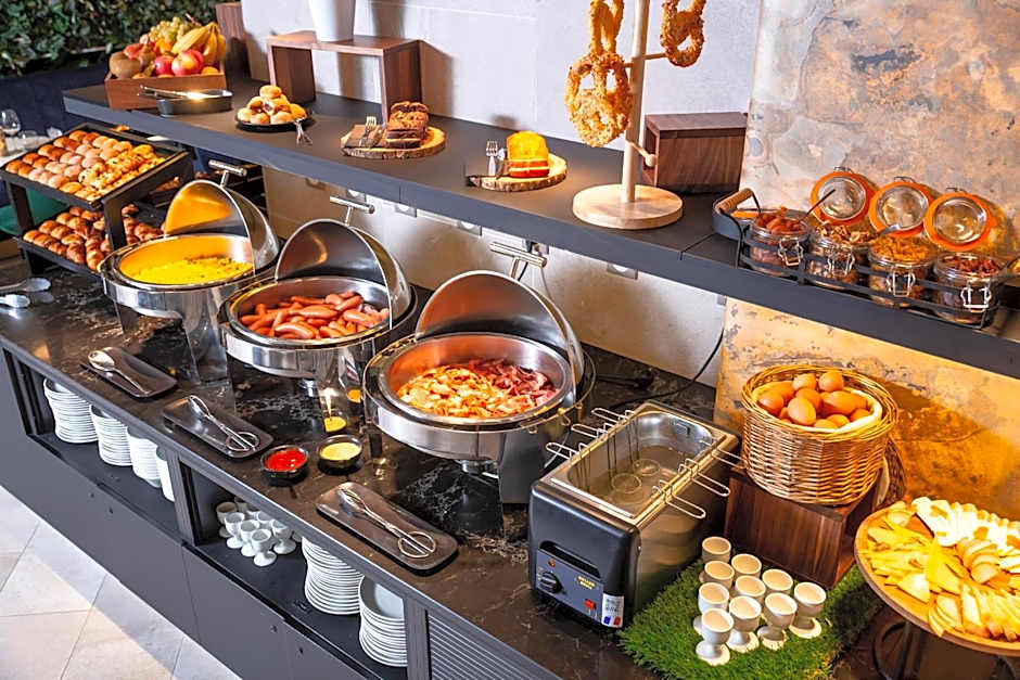 Voco Strasbourg Centre The Garden By IHG