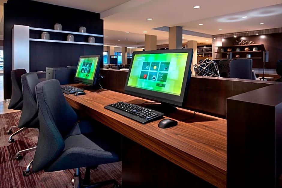 Courtyard by Marriott Schenectady at Mohawk Harbor