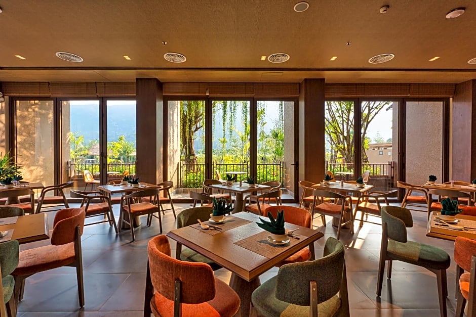 Mandala Retreats Kim Bôi