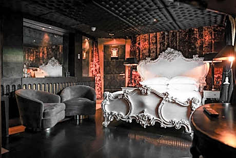 Crazy Bear Stadhampton