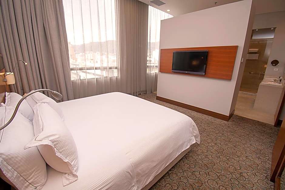 DoubleTree by Hilton Bogota - Parque 93