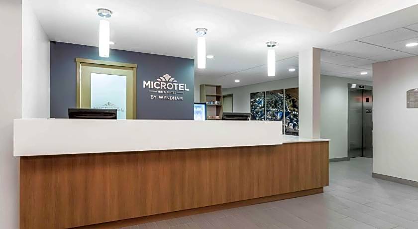 Microtel Inn & Suites Casselman