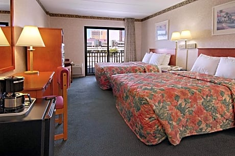 1 King Bed Non-Smoking