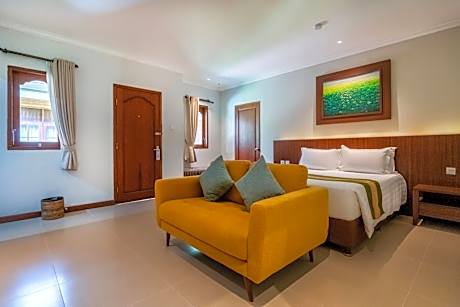 Deluxe Double or Twin Room with Extra Bed