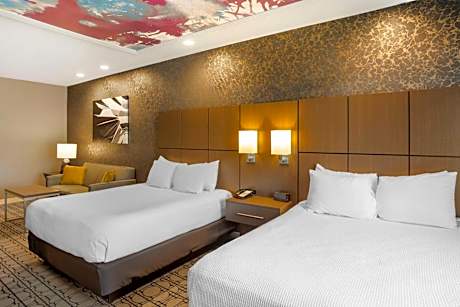 Queen Room with Two Queen Beds - Non-Smoking