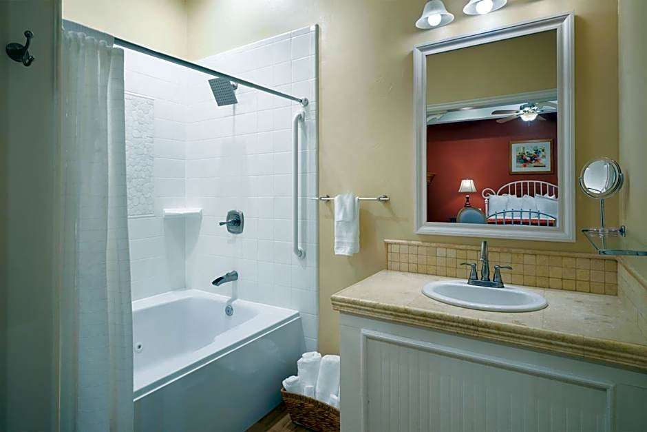 Best Western Grandma's Feather Bed