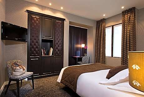 Club Double Room - Ground Floor