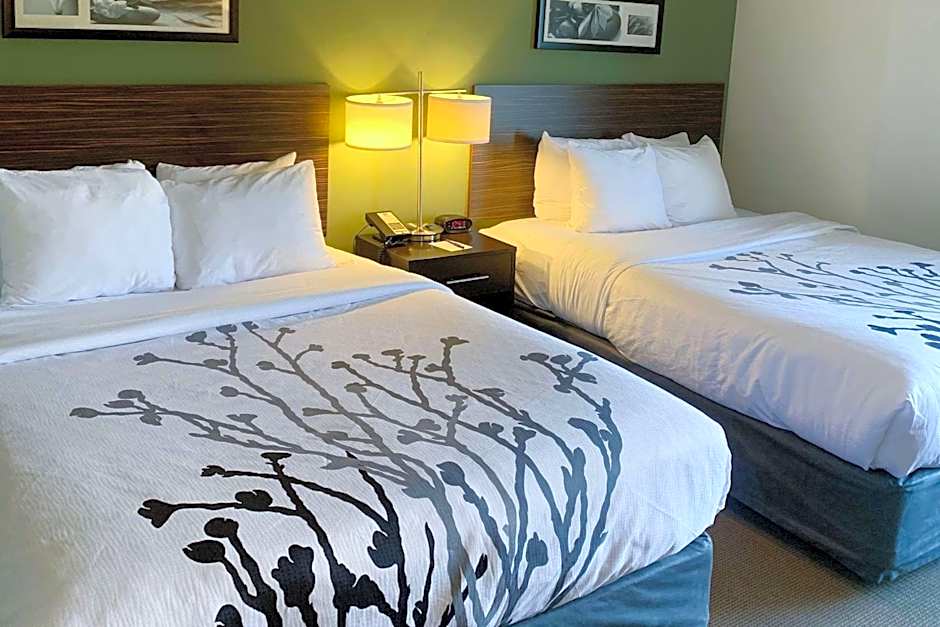 Sleep Inn & Suites Queensbury - Lake George