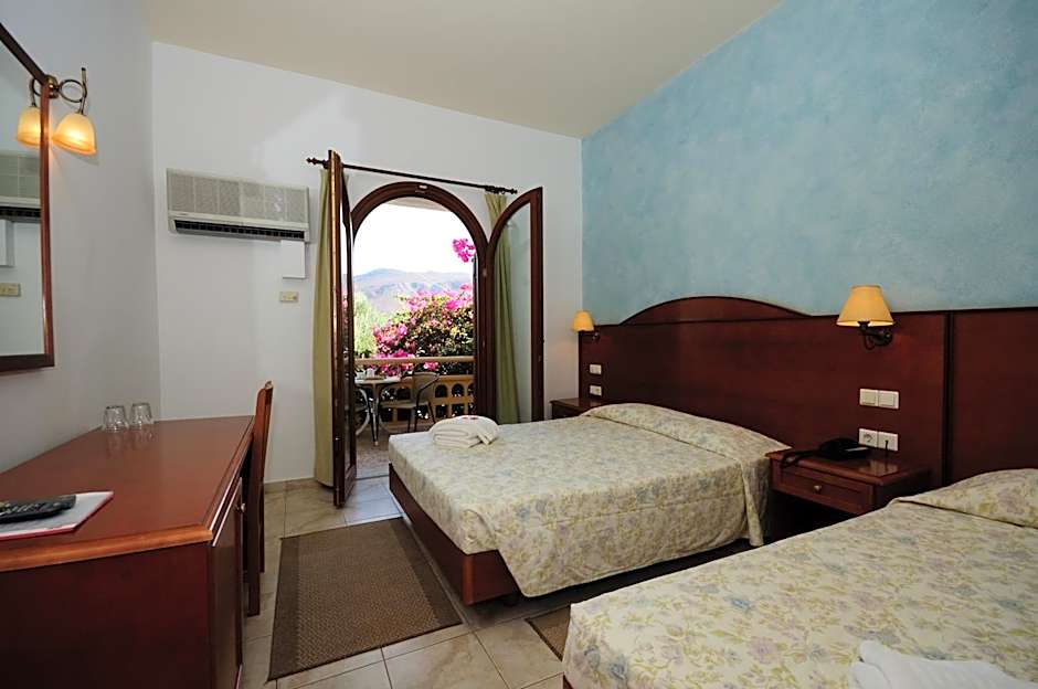 Hotel Marina Village