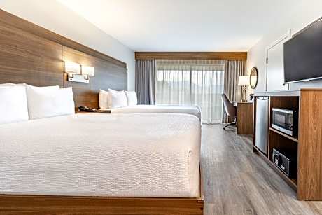Two Queen Beds - No View